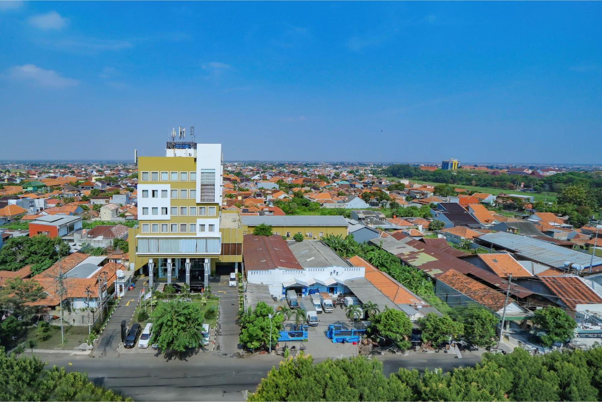 Hotel Dafam Pekalongan Exterior photo